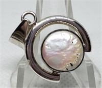 STERLING SILVER MOTHER OF PEARL PENDANT