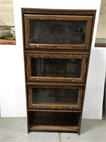 Barrister cabinet for repair