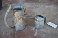 CT- 2 TIN OIL CANS