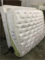 Denver Mattress Co queen mattress/box
