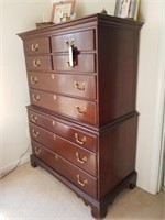 Lexington Mahogany Chest Of Drawers