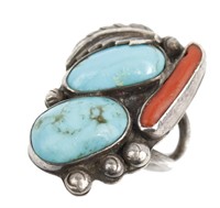 STERLING SILVER NAVAJO RING