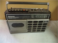 Panasonic FM / AM Cassette Player
