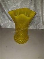 Freeform handkerchief ruffle yellow glass vase