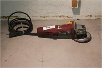 Right angle grinder