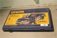 Irwin tap and die set
