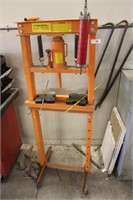 Central Hydraulics 12 ton press
