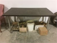 5ft wide rolling work table