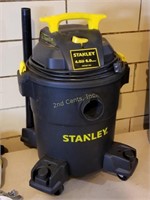 Stanley 4.0 Hp 6 Gallon Wet/dry Vacuum