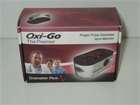 New Oxi-Go Finger Pulse Oximeter Spot Monitor
