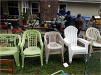 GROUP LOT OUTDOOR CHAIRS