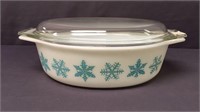 Snowflake Pyrex Casserole Dish