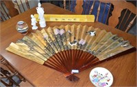 Large Oriental Fan w/ Box, Two Oriental Homco
