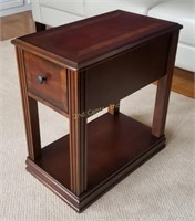 Small Single Drawer Accent End Table