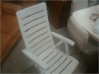 White yard chair