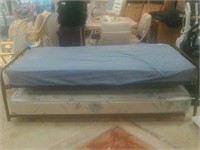 trindle bed with two twin mattresses