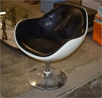 Vtg Mid Century Metal & Leather Swivel Chair on
