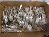 SELECTION OF FLATWARE