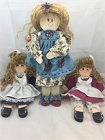 Wooden Doll Decor