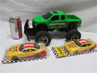 Toy vehicle group