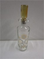 Mid Century glass decanter with amber stopper