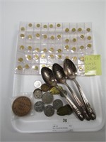 TRAY: COLLECTOR SPOONS, TOKENS & WORLD COINS