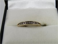 SMALL GOLD LADIES RING