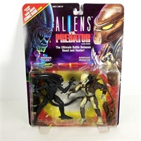 Kenner Aliens vs. Predator Carded Figures