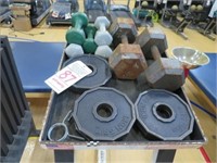 LOT, (6) IRON GRIP 5 LB FREE WEIGHTS, (5) MISC