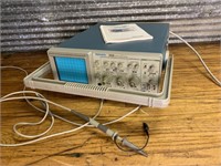Tektronix oscilloscope