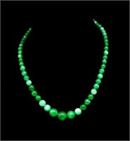 Green jade beaded necklace