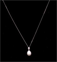 Pearl, diamond and 9ct white gold pendant