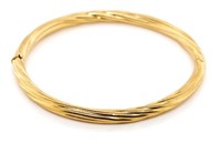 9ct yellow gold twist bangle