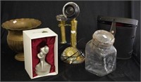 Quantity brass collectable pieces