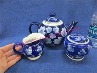 blue-white leaf tea pot, cream & sugar set