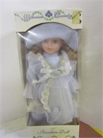 12: Victorian Beauty Porcelain Doll