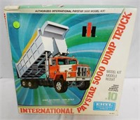 International Paystar 5000 Dump Truck Model Kit