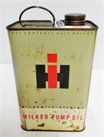 IH Milker Pump Oil Can