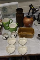 Ceramic ramkins,vases , milk/sugar etc