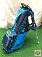 Mizuno lightweight golf carry bag with stand and
