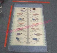 vintage southwestern woven rug (26in x 41in)