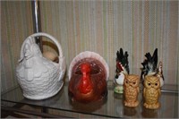CHICKEN LOT AND OWL SALT & PEPPER SHAKERS