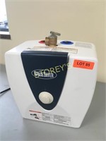 Space Saver Instant Hot Water Heater