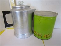 Retro vintageCrisco can & coffee pot