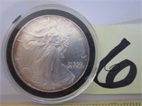 1999 Silver Eagle in plastic case