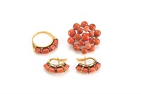Lot of antique natural coral jewellery