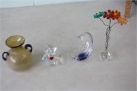 4 Pieces of Art Glass
