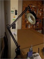 Adjustable Magnified Table Project Shop Light