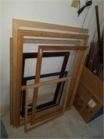 Lot of 7 frames various sizes