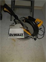 DeWalt 12" Heavy Duty Compound Miter Saw